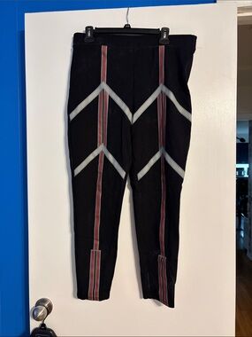 Her Universe - WandaVision Leggings